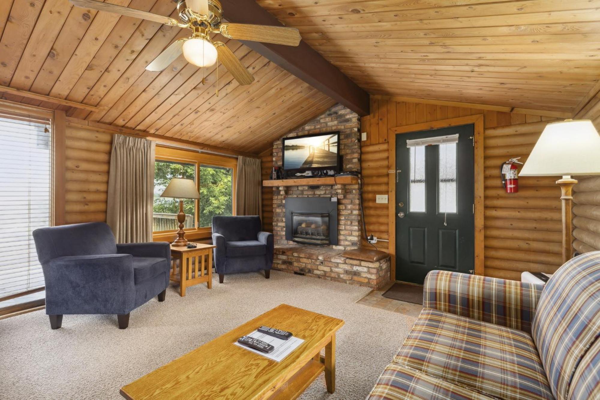 The Lodges At Breezy Point Exterior photo